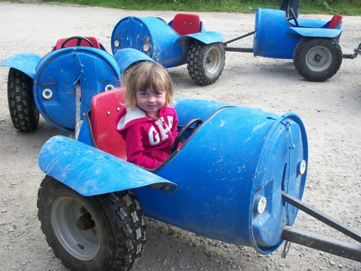 Vakantiehuis Polean Farm - With Free Animal Feeding And Pony Rides And Free Access To A Nearby Pool Looe